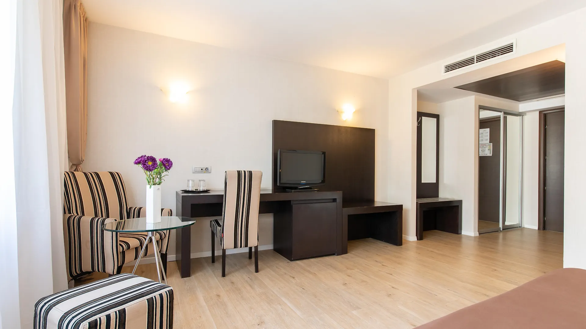 Hotel Parliament Bukarest
